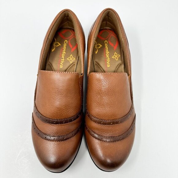 Comfortiva Women's Leather Slip On Tan/Brown Shoes Size 8 Loafers Pumps - Picture 3 of 13
